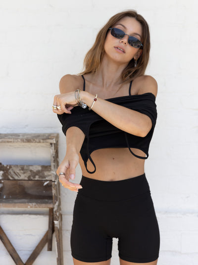Invisible Scrunch Shorts